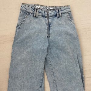 BERSHKA SIZE 36 jeans